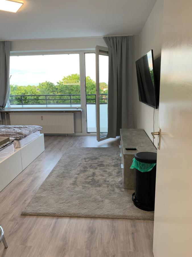 Wohlfuehlwohnung In Halstenbek Екстериор снимка